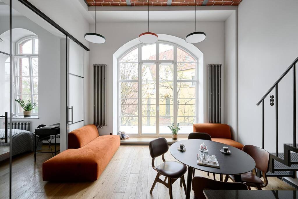 Apartamento Loft Industrialny Przy Bulwarze Staromiejskim Breslavia Exterior foto