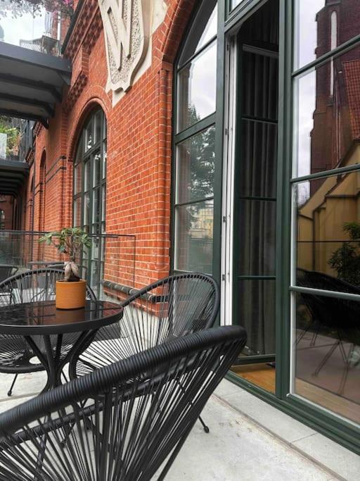 Apartamento Loft Industrialny Przy Bulwarze Staromiejskim Breslavia Exterior foto